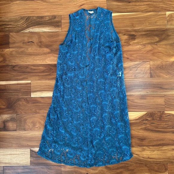 LuLaRoe Teal Lace Joy Duster Vest size Medium - Picture 1 of 3